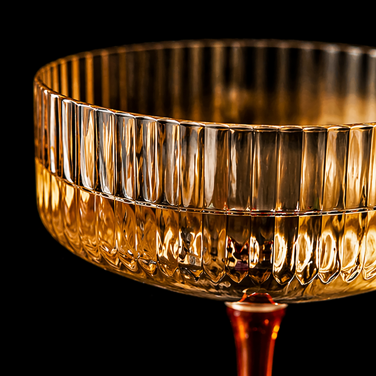 Mixed Amber Vintage Ribbed Coupe Glass Set